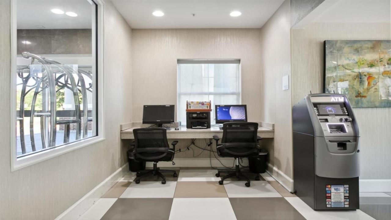 Holiday Inn Express Williamsburg North By Ihg Norge Exterior foto